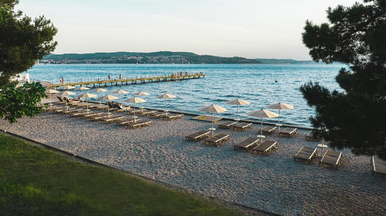 Olive Family Suites - Hotel & Resort Adria Ancarano Esterno foto